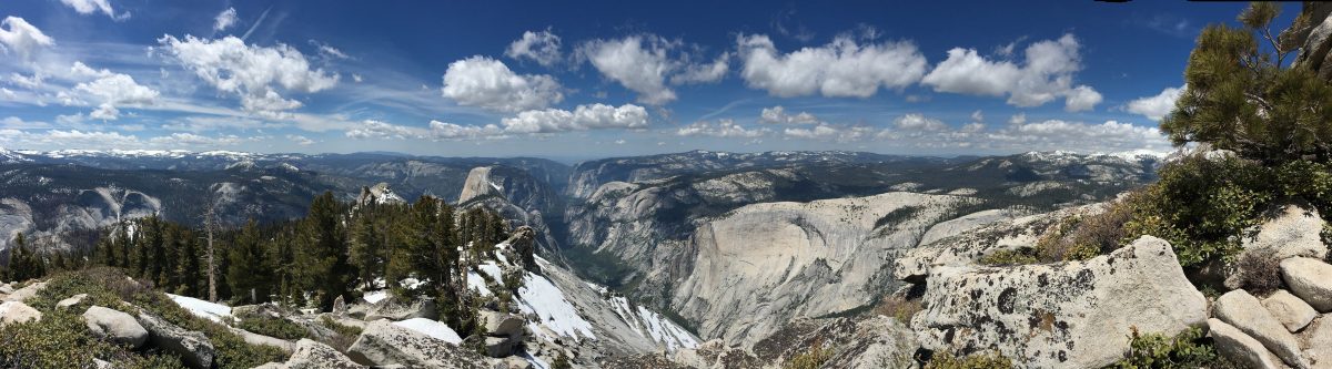 A panoramic view of Yosemite Valley from the summit of Cloud's Rest